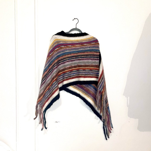 Multicolor Poncho - Picture 2 of 3